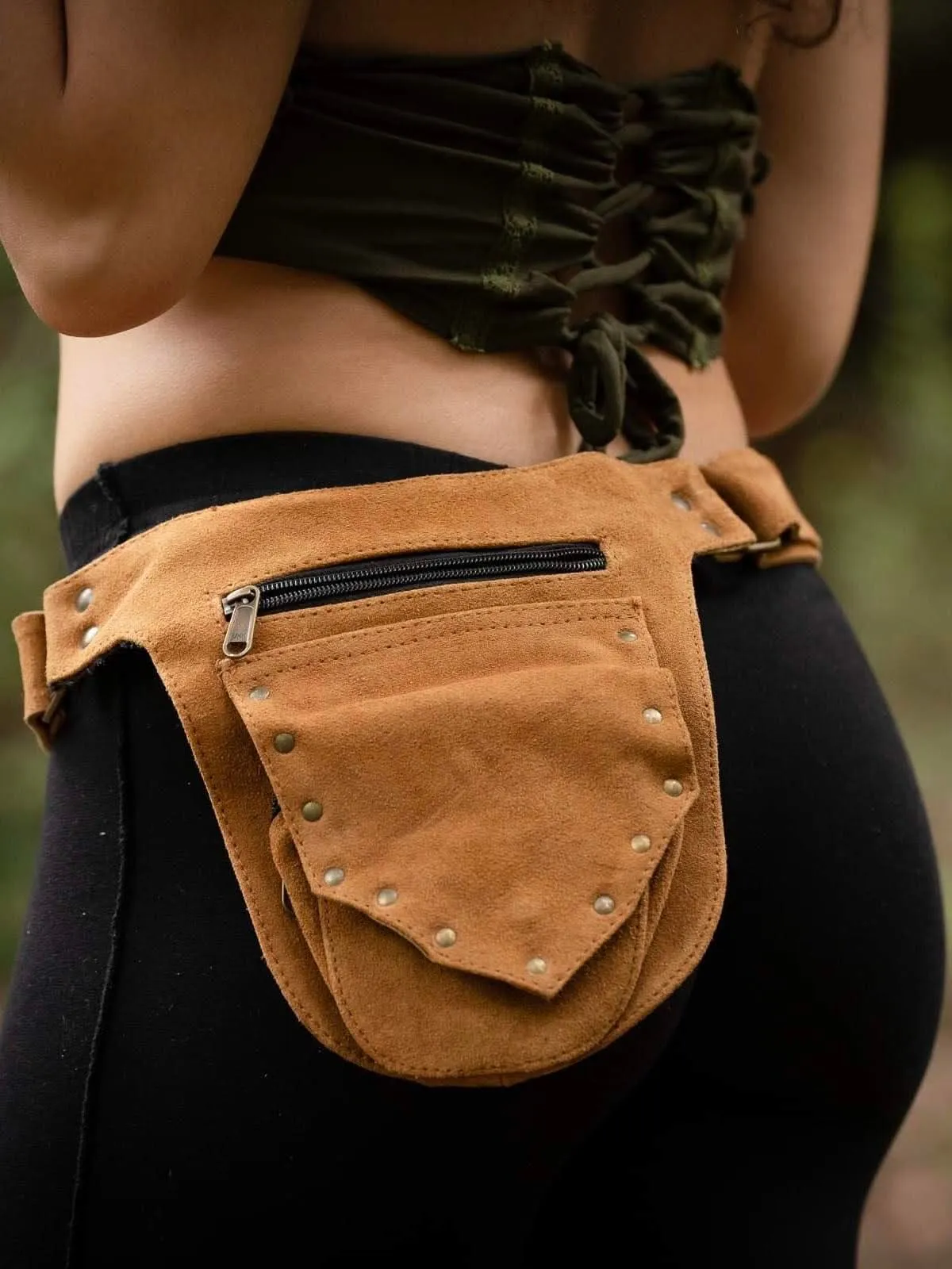 The Nile Recycled Leather Pocket Belt - Wholesale